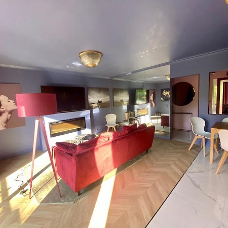 Luxury Paris La Vie En Rose Jacuzzi Terrasse Parking Apartamento Exterior foto