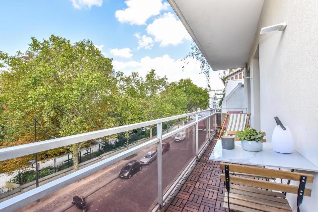 Luxury Paris La Vie En Rose Jacuzzi Terrasse Parking Apartamento Exterior foto