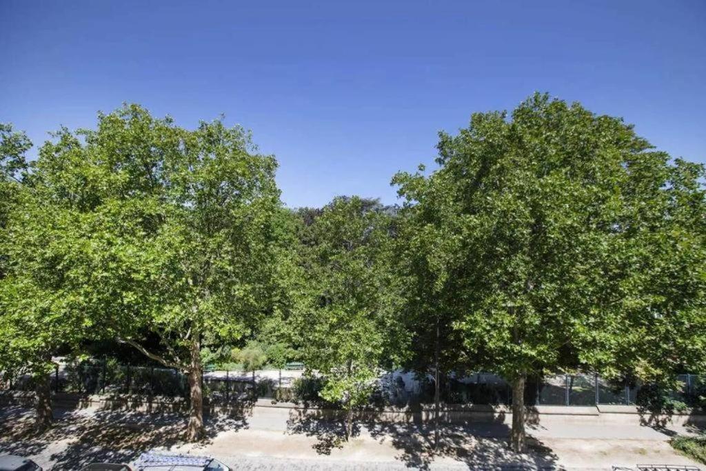 Luxury Paris La Vie En Rose Jacuzzi Terrasse Parking Apartamento Exterior foto